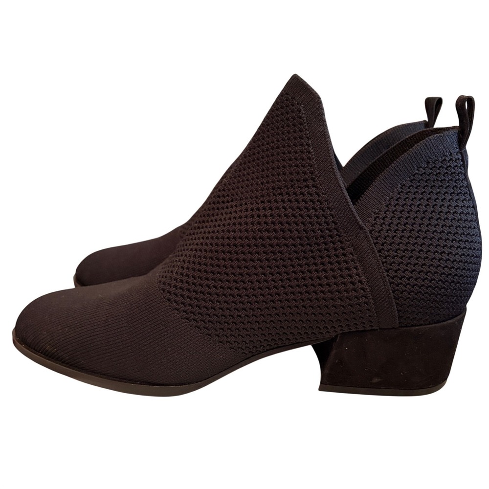 Eileen Fisher Black Textured Knit Ankle Booties Blocked Heels Size 10